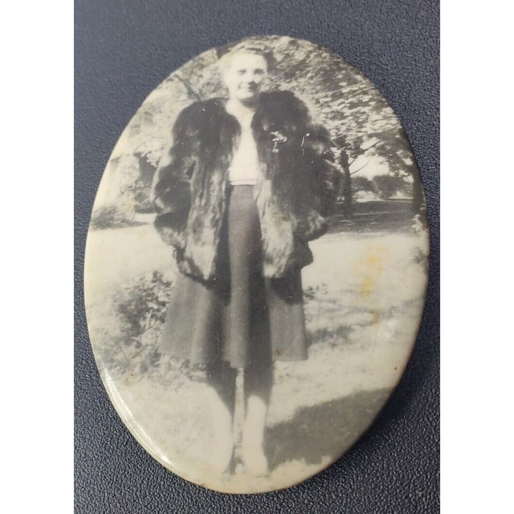 Early 1900 Celluloid Photo Pocket Mirror Lady Dressed Up Fur Coat Glasses Brooch